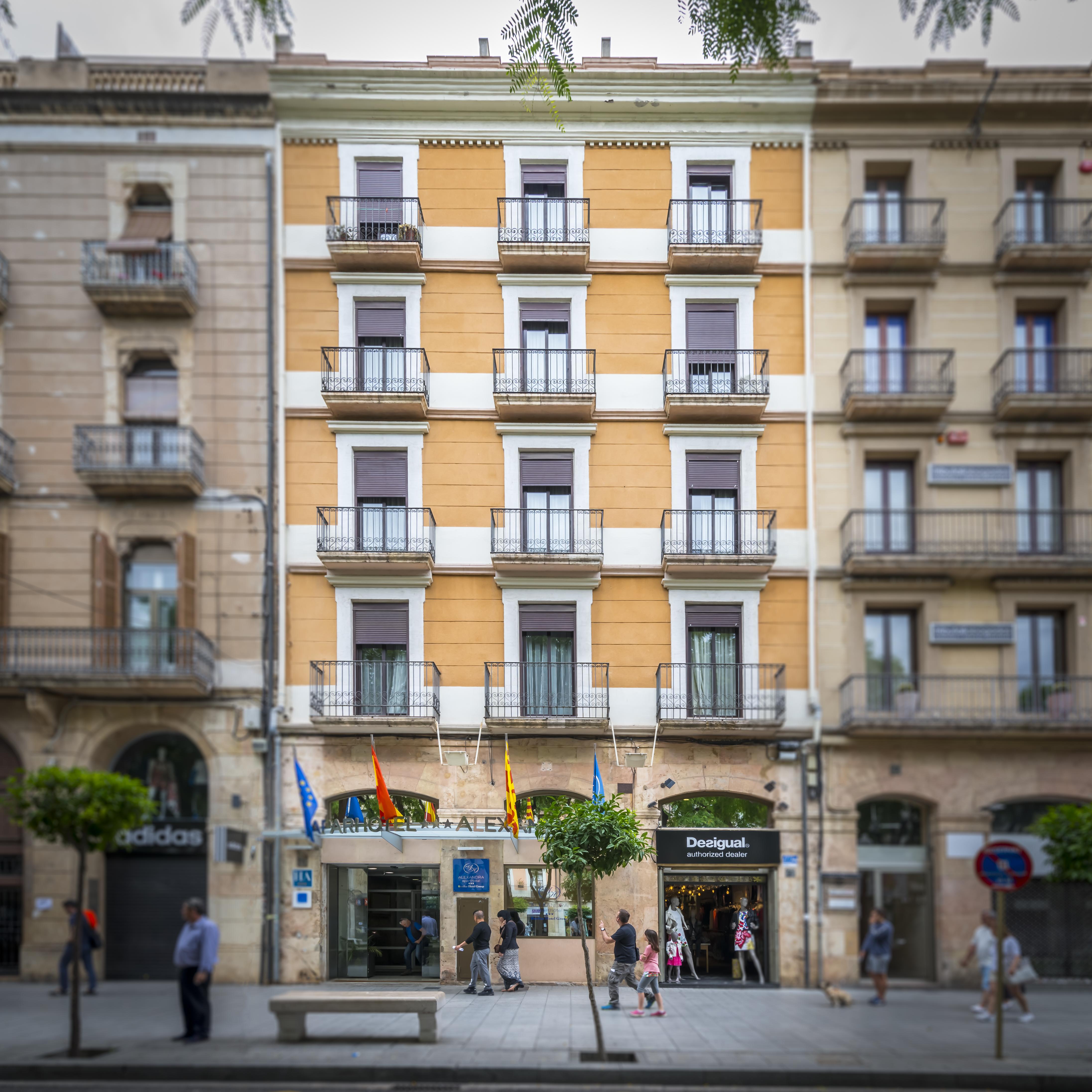 Alexandra Aparthotel Benstarhotelgroup Tarragona Bagian luar foto