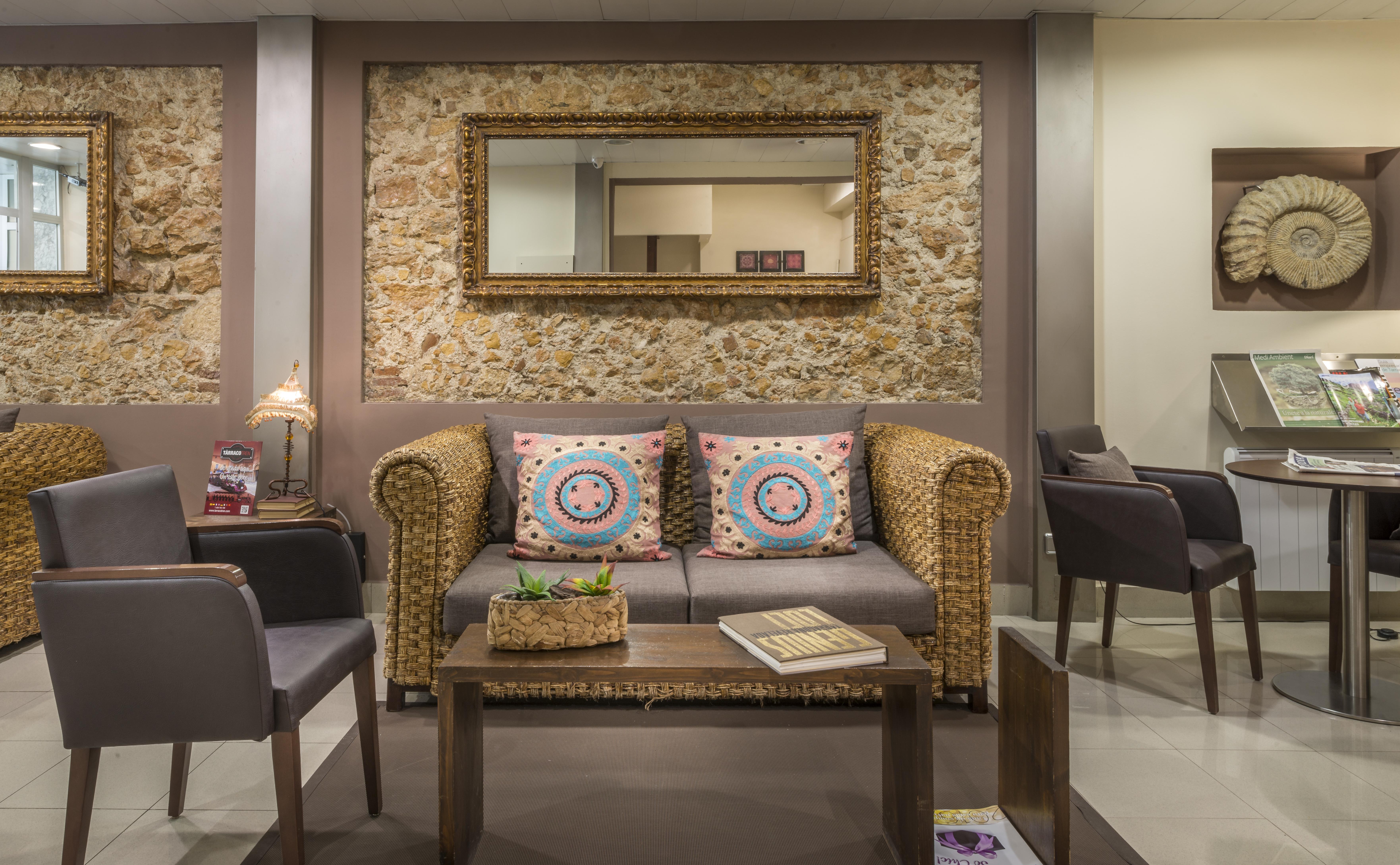 Alexandra Aparthotel Benstarhotelgroup Tarragona Bagian luar foto